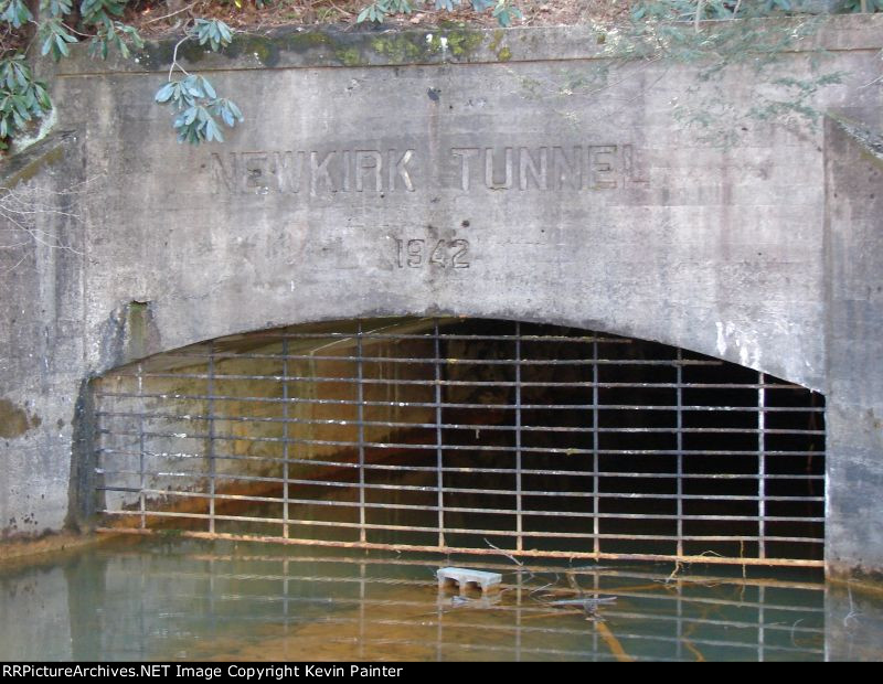 Tunnel